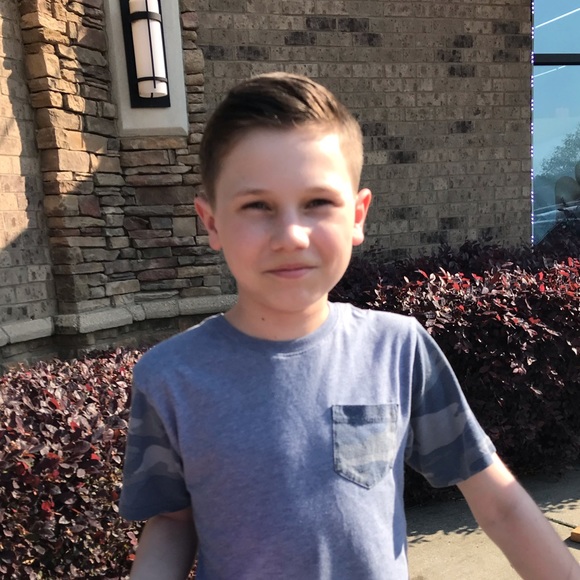 Hi! I am Jessica. Slapstick and witty humor make it in my listings. Sorry 🤭. - Picture 8 of 10